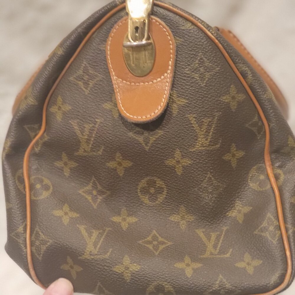 Louis Vuitton - Speedy 30 Authentic, Lightly Used, Pristine Interior - Picture 4 of 8